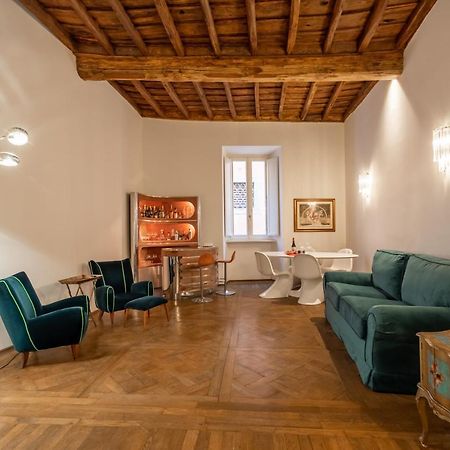 Apartament Chic And Style In Historical Via Giulia Rzym Zewnętrze zdjęcie