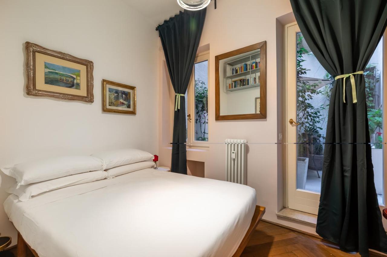Apartament Chic And Style In Historical Via Giulia Rzym Zewnętrze zdjęcie
